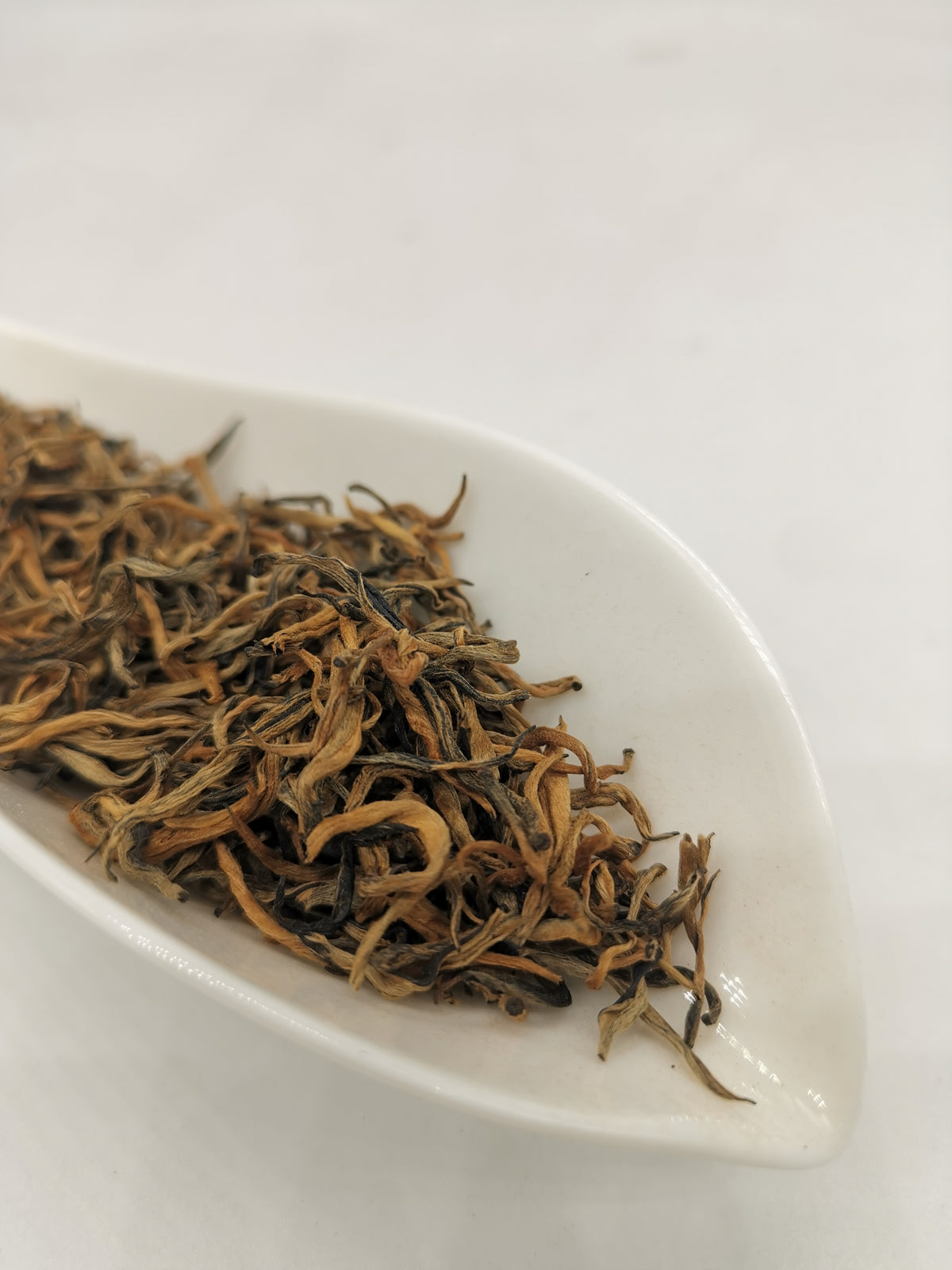 Thé Noir Yunnan Bourgeons Dorés | Yunnan Tuocha / Zouji